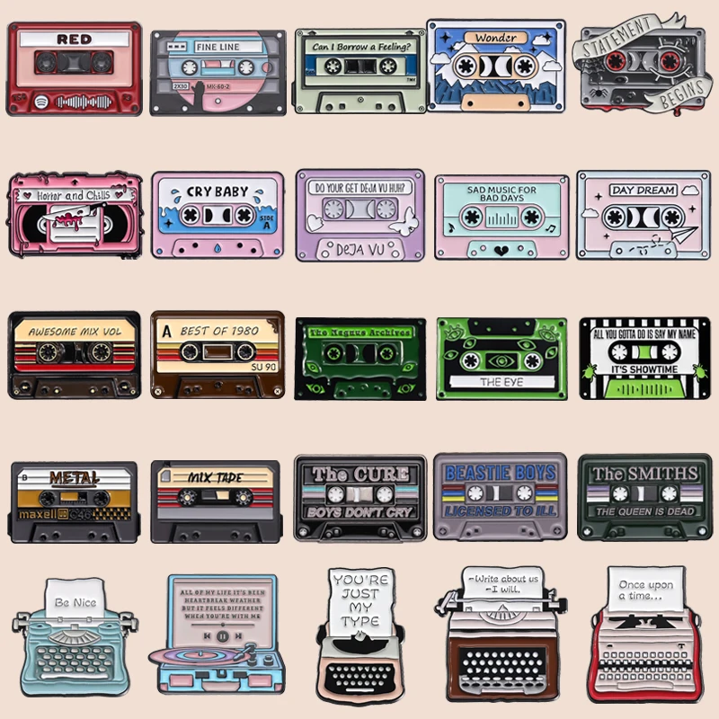 Retro páskové rádio 80. rokov ENAMEL PIN Midnights Radio Station Recorder Brošes Party Backpack Accessories Collar Gifge Darček