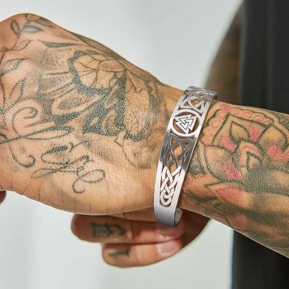 ROCK NORDIC Viking Celtic Knot Manželské náramky pre mužov, dutá z nehrdzavejúcej ocele Amulet Protection Wristband Darčekové šperky