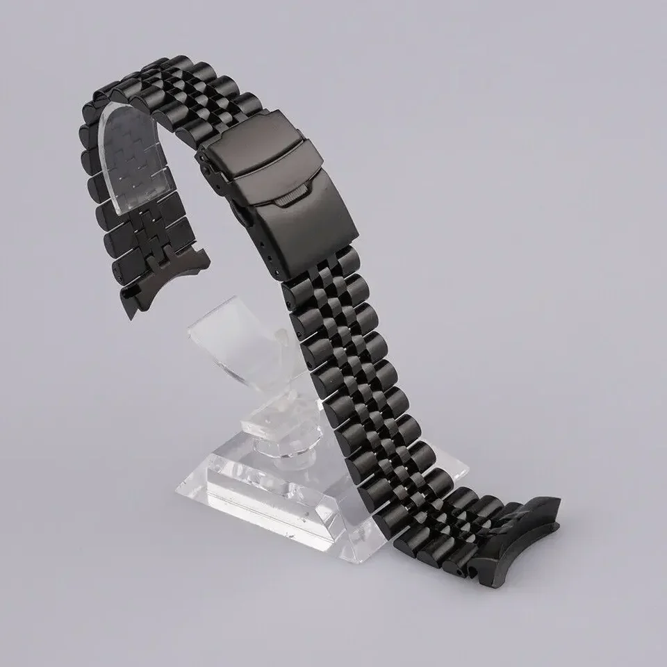 Rolamy 22 mm čierne masívne zakrivené koncové spojenia Jubilee WatchBand náramok s dvojitým tlačovým sponou pre Seiko SKX007 009