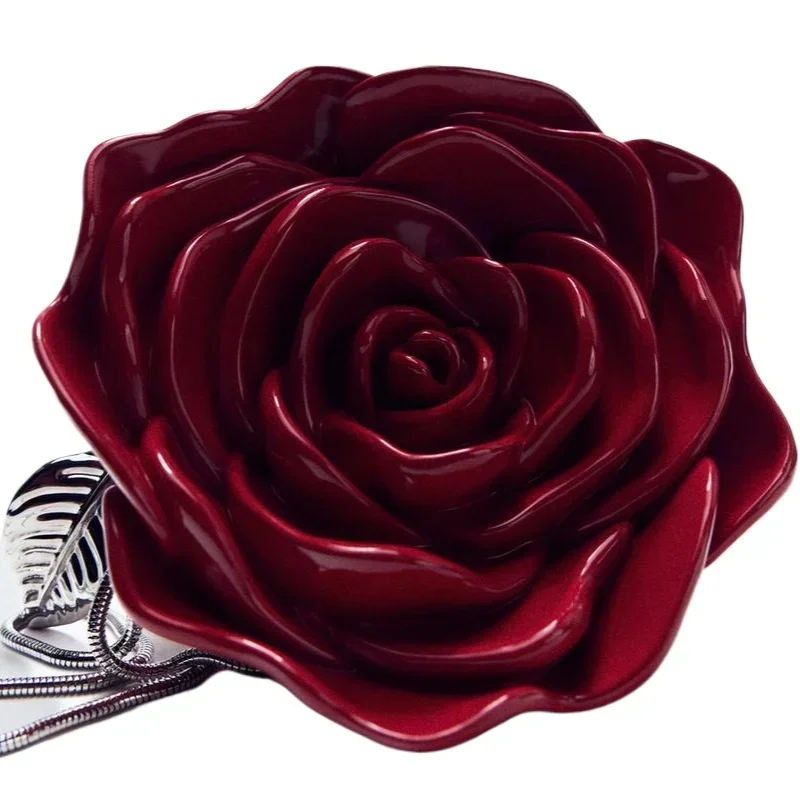 Rose Box Bag Ženy 2025 Trend Nový vysokokvalitný akrylový reťazec značkový značkový dizajnér Clutch Clutse Elegantná vynikajúca módna taška