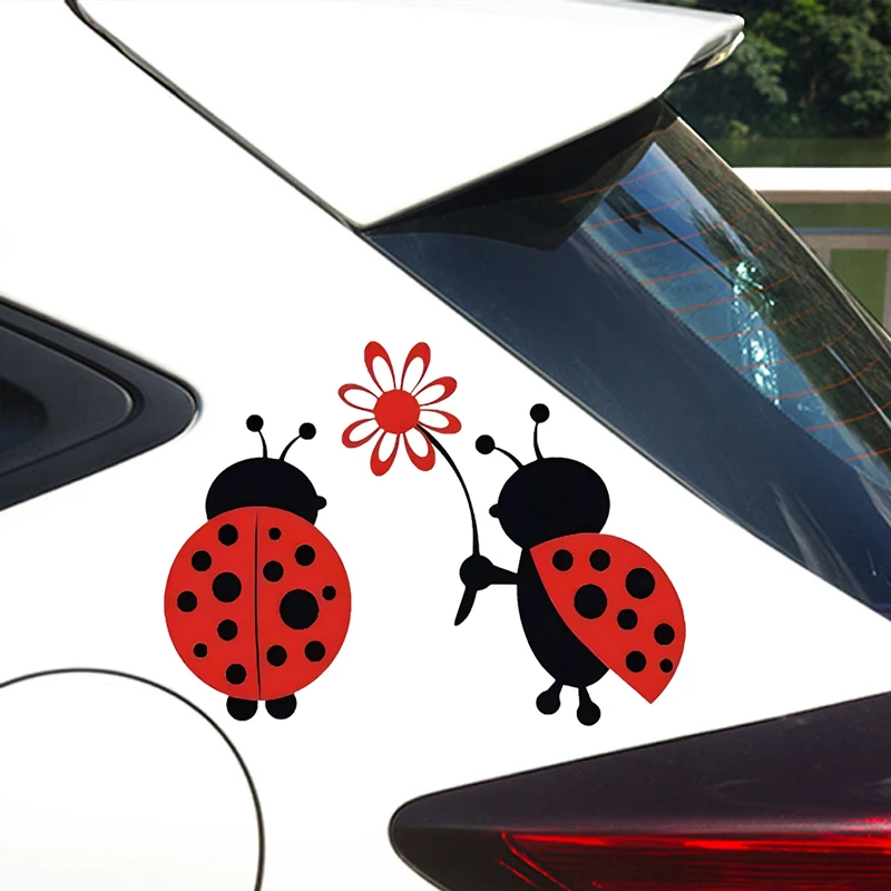 Rozkošná nálepka Ladybug Love Auto - ideálne pre autá, nákladné autá, motocykle a ďalšie!