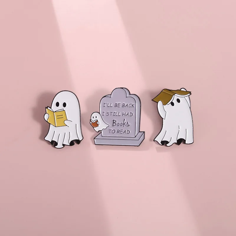 Roztomilý duch kníhkuje kníhkulky Smalt Pin Spooky mal knihu na čítanie brošňa klopa Badge Halloween festival šperky darček Custom Wholesale