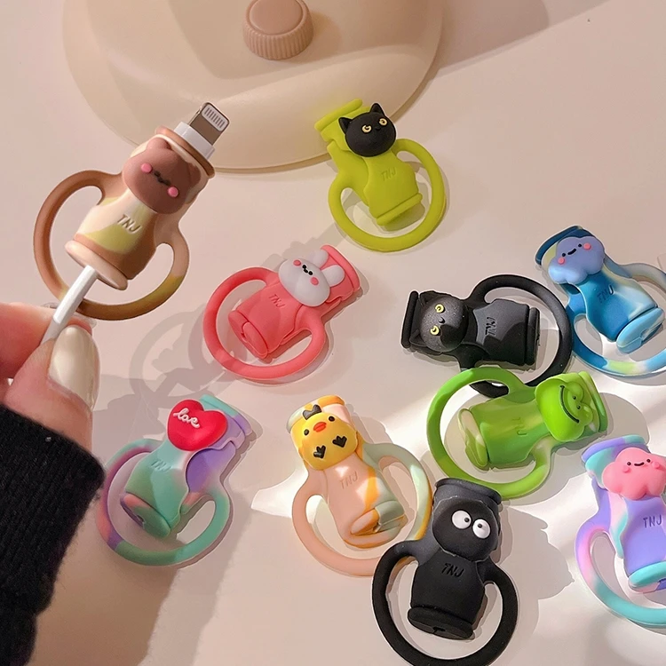 Roztomilý karikatúra Nový dátový kábel Silikónový ochranný rukáv pre iPhone Huawei Samsung Android viacer