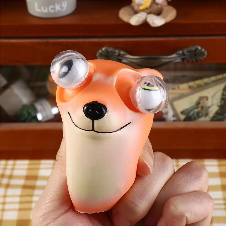 Roztomilý pes vajíčko shiba nu ps psie vajcia ples