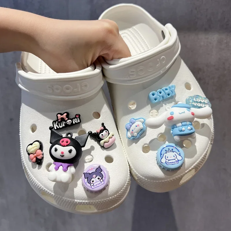 Roztomilý Sanrio kuromi topánky doplnky Karikatúra periférna cinnamoroll pompompurín crocs detacita