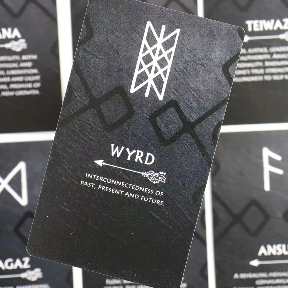 Runes Oracle Deck 26 PCS karie