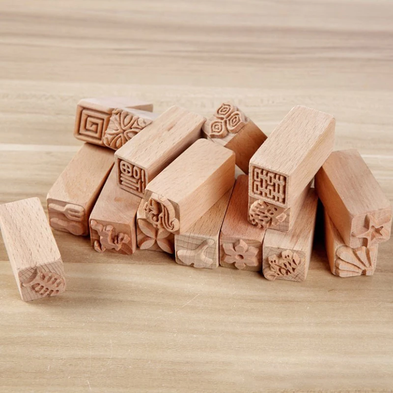 Ručne vyrezávané drevené pečiatky tesnenie na tlač DIY Clay Pottery Printing Blocks Clay Tool Fish Bone / veverička / kvet / jeleň