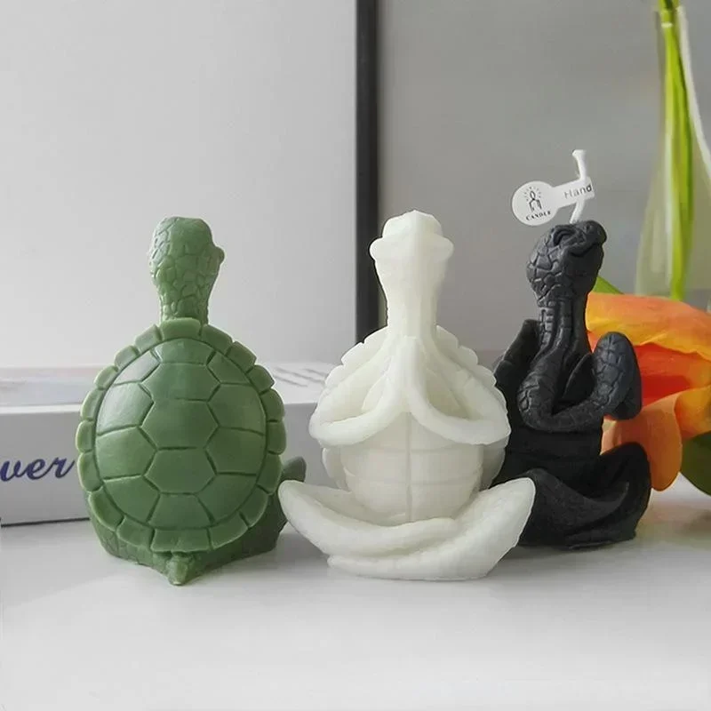 Ručne vyrábaná diy kreatívna meditácia korytnačka aromaterapeutická pleseň s rukami spolu korytnačka