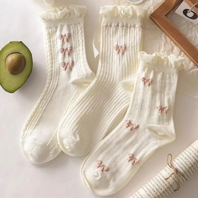Ružové výšivky ponožky pre ženy Kórejské rufenie Spring letné tenké stredné trubice ponožky harajuku bavlna lolita ponožky