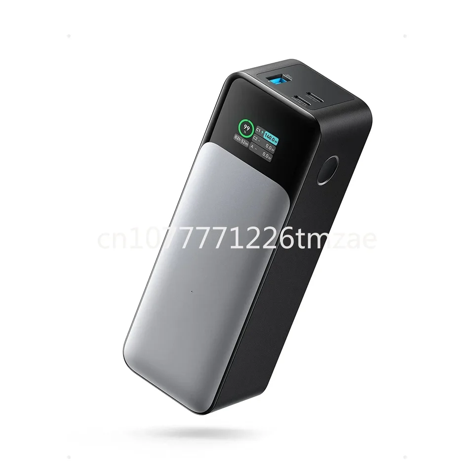 S vysokou kapacitou 24 000 mAh 3-portovej nabíjačky s výkonom 140 W