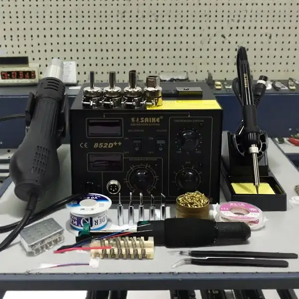 Saike 852d ++ Rework Station Elektrická spájkovanie železa nastaviteľná konštantná teplota 2in1 prepracovanie spájkovacia tepelná pištoľ