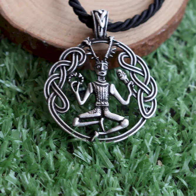 Sanlan 1pcs Cernunnos prívesok Celtics Forest God God Copper Ručne vyrábané šperky