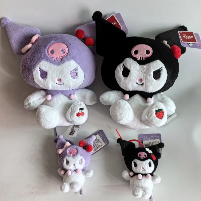 Sanrio Cute Kuromi s jahodovými čerešňovými plyšovými hračkami Festival sviatok darček Homdecor plnené bábiky Soft tkant Dolllow