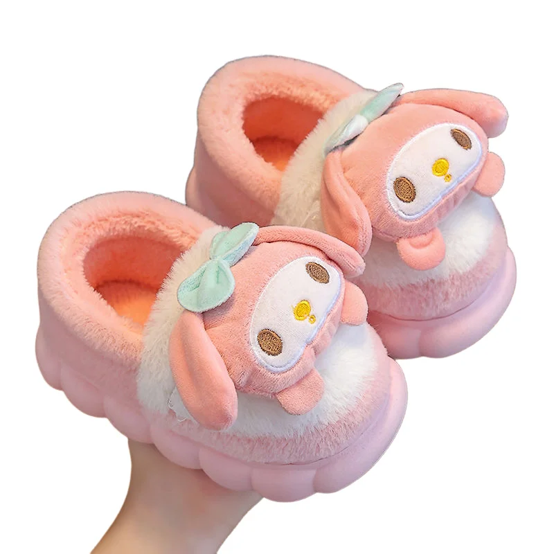 Sanrio Girl Plippers Winter Cartoon udržať teplé detské bavlnené topánky Hello Kitty Kawaii Nové domáce topánky Kuromi My Melody Cinnamoroll