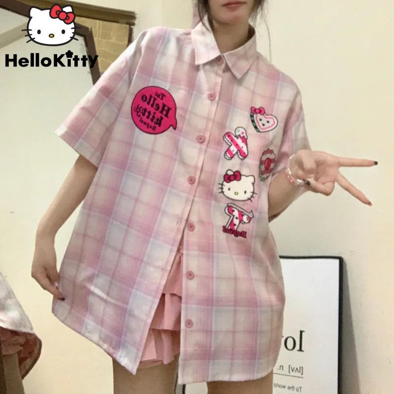 Sanrio Hello Kitty Cinnamoroll New Asethetic Plaid Plaid košele Dámske leto roztomilé gombíky s krátkym rukávom Tops y2k módne tričká