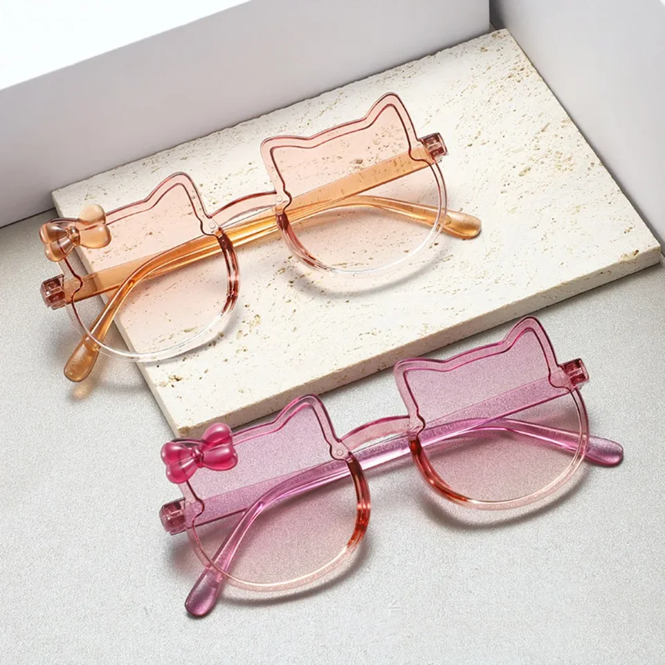 Sanrio Hello Kitty Kids Slnečné okuliare dievčatko Boy Leskiny Bowknot Sun Gula Glasses Krásne deti EyewearFashion Gradient Darčeky okuliarov