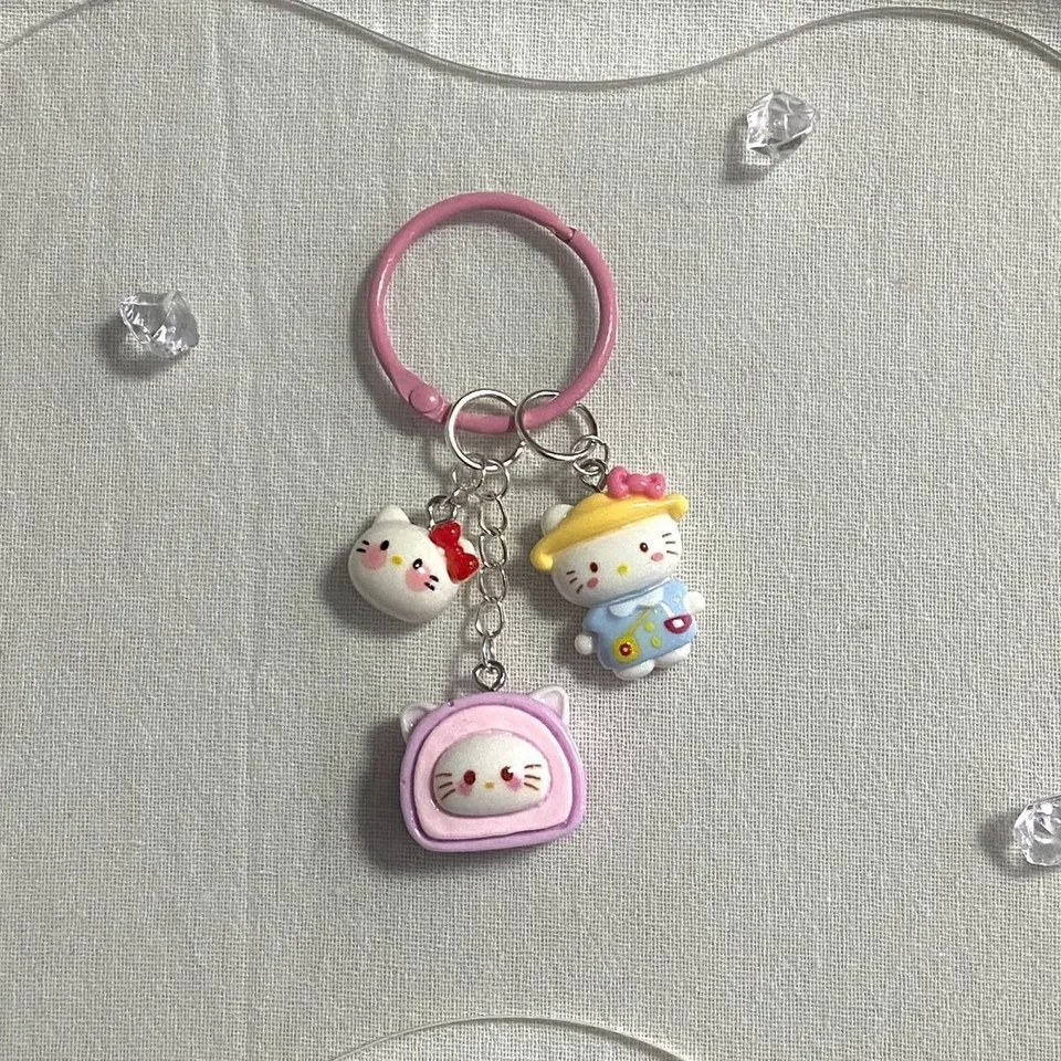 Sanrio Kawaii Anime Hello Kitty Melody Melody Kuromi Keychain Backpack prívesok Creative Keyring Cinnamoroll Birthday Gifty Toy DIY Deco