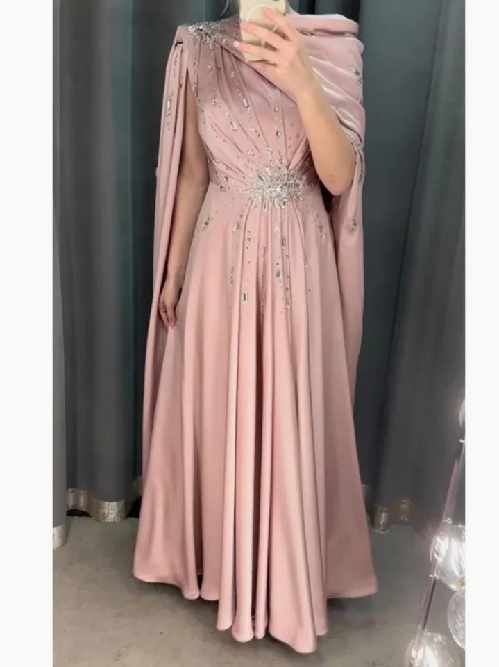Saudská Arábia ples šaty elegantné vintage sladké ružové ružové volám krištáľové korálkové večerné šaty formálne šaty