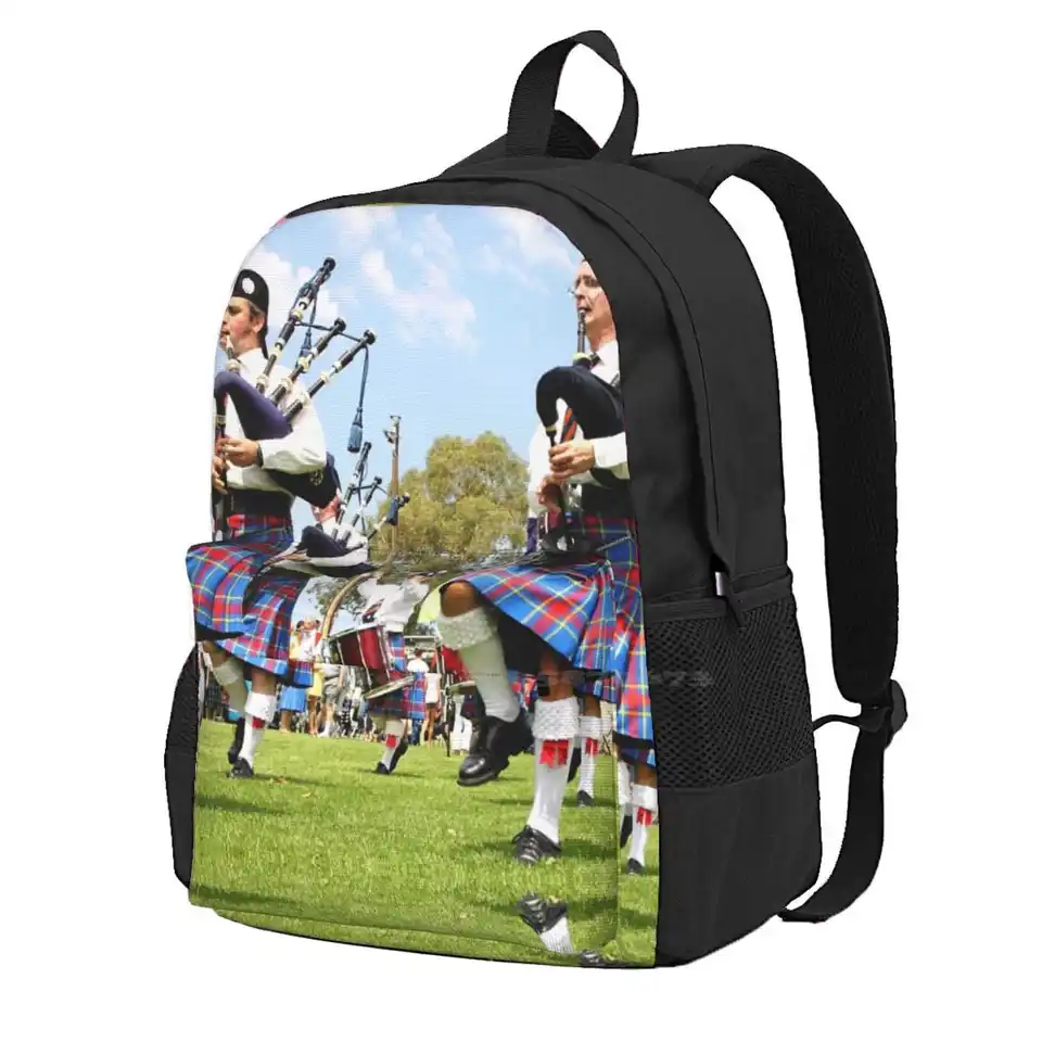 Scottish Highland Pipe & Drum Band Teen College Student Backpack prenosné tašky Cestovné tašky kapela gajdy bicie uniformy kilts muži