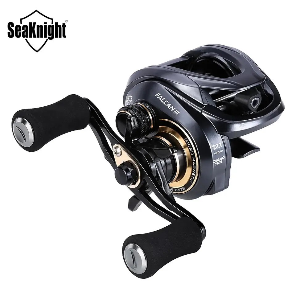SEAKnight Brand Falcan III Series Baitcasting navijak Ultra-Light 180G Max Drag 15LB Dlhé odlievanie Vysoká rýchlosť 7,3: 1 8.1: 1 koliesko