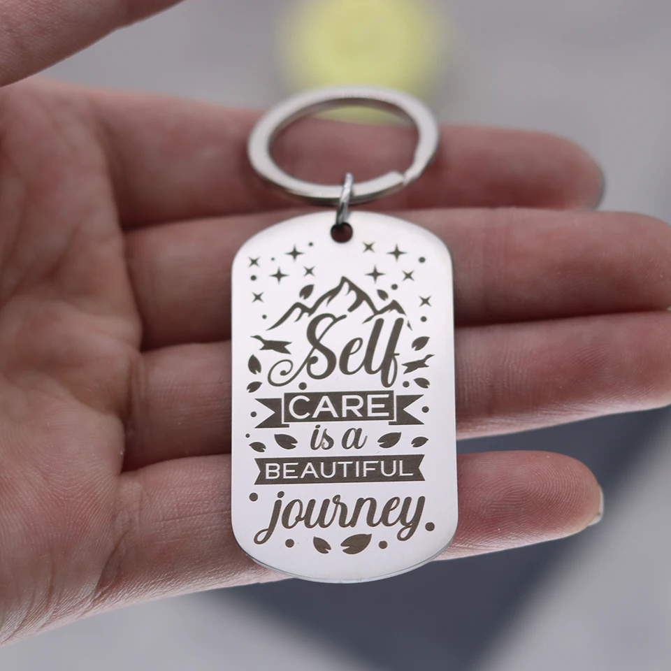 Sell ​​Care je krásna jouincy keychain laser vyryté kreslenie listu z nehrdzavejúcej ocele Kľúčový prsteň pre ženy pre ženy šperky