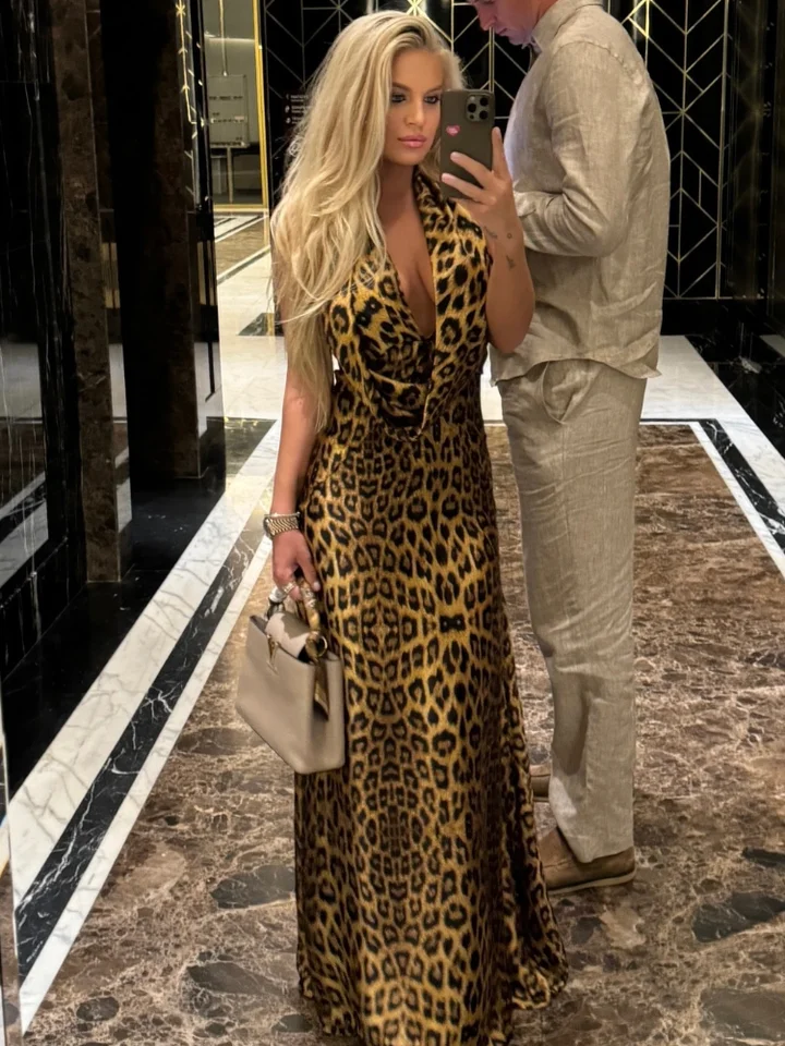 Sexy backless leopard tlačeným krkom šaty dámske módne šnurovanie rukávov skladané maxi šaty 2024 letné dámy streetwear