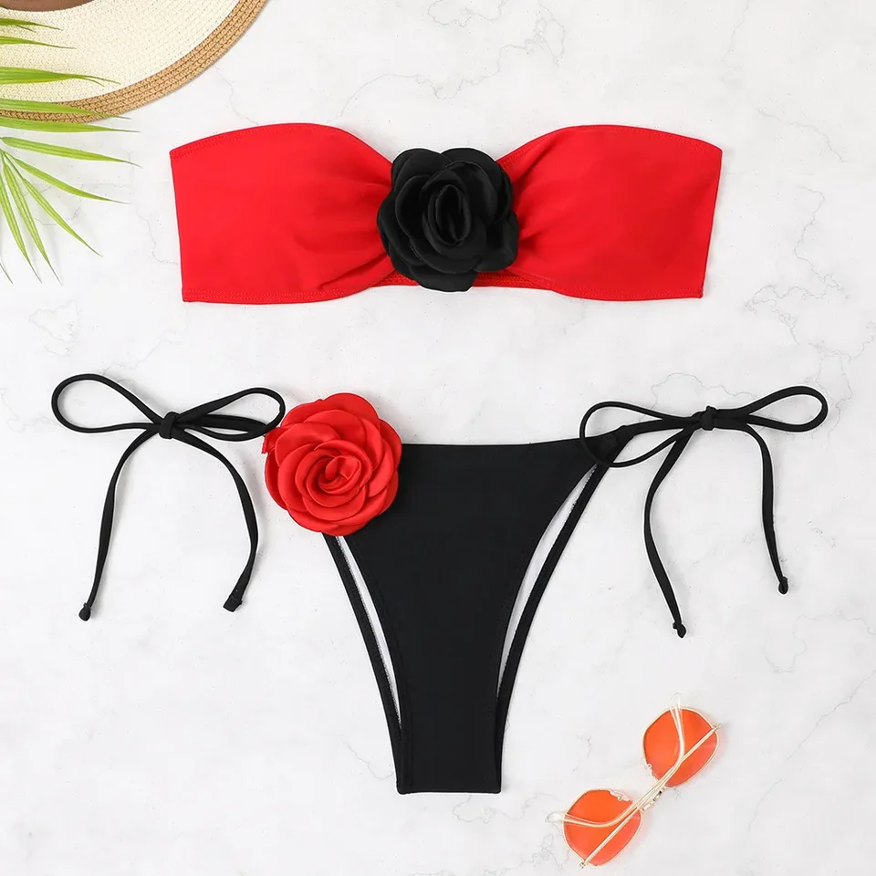 Sexy bikiny set 2025 bandeau 3d kvet biely čierny kontrast push up Micro plavky brazílske vystrihnuté plavky na plavku