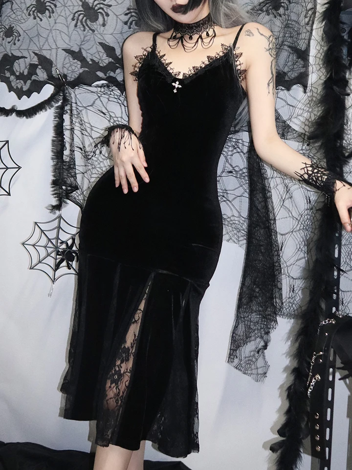 Sexy špagety remienok bez spätného zamatého ženy dlhé gotické krížové šaty čierna čipka Patchwork štýl maxi harajuku emo partywear