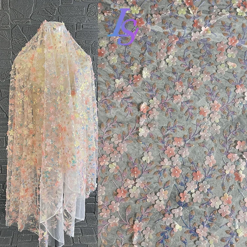 Sieťová látka červená flitra vyšívané šaty qipao odev dizajnérsky oblečenie šijacia tkanina Veľkoobchod látk