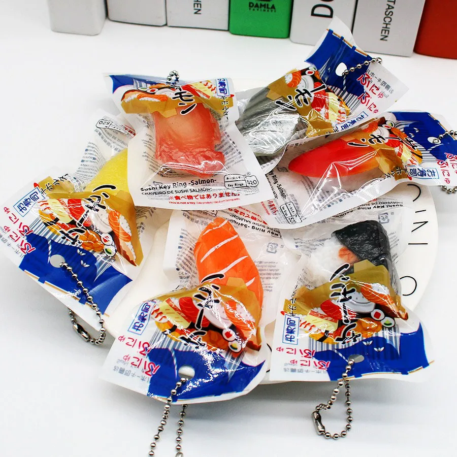 Simulácia japonský sushi kľúča Kreatívne jedlá hračky Japonská kuchyňa Sushi Charm Rice Ball Sushi Sushi Prívesok Nový 2024