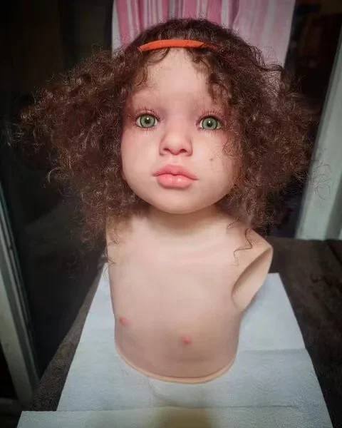 Sino-BB Limited Supply Prispôsobené umelcom 41''''Rborn Baby Aloenka Painted Kit s ručne zakorenenými vlasmi pre domácich majstrov s látkovým telom