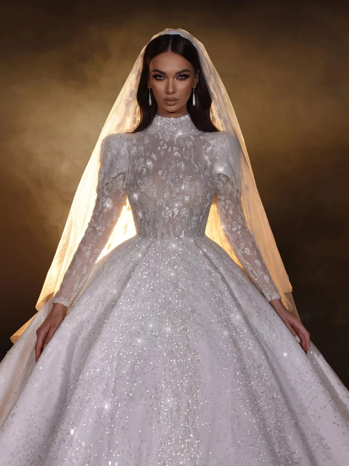Skromný vysoký golier s dlhým rukávom Svadobné šaty iskrivé flicky korálky Svadobné šaty luxusné nevesta rúcho prispôsobené Vestido de Novia