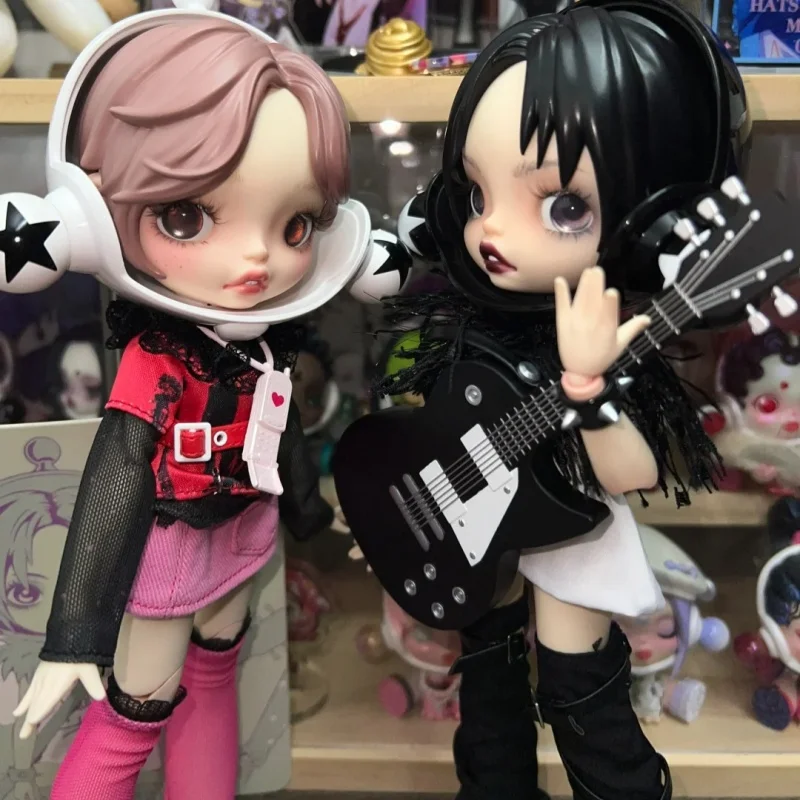 Skullpanda Nana Osaki Nana Komatsu Moveable Figures Series Moveble spoločná stolová dekorácia Dolls Zhromaždenie darčekov k narodeninám Hračky