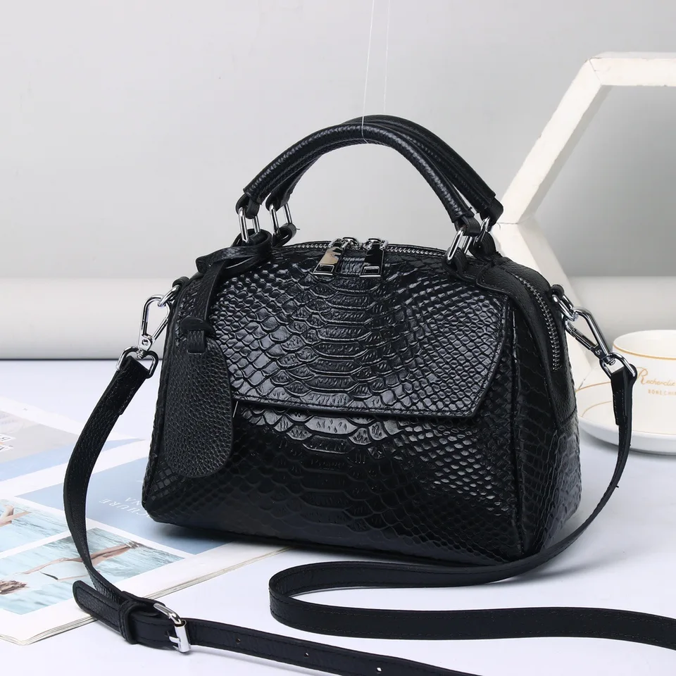 Skutočná kravská kožená kabelka pre dámsku novú módnu tašku Trendy Vysoko kvalitné dámske single Crossbody Bag Mäkká koža