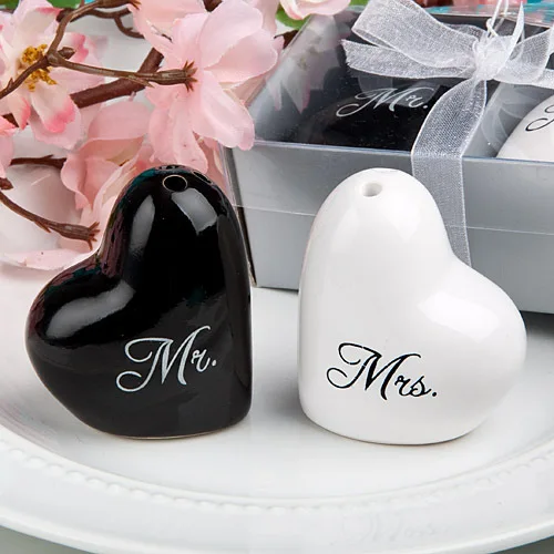 Sladká láska srdce MR & MRS Ceramic Salt a Pepper Shaker 2ks 1sets svadobné suveníry Party laskavosti uprednostňujú darček