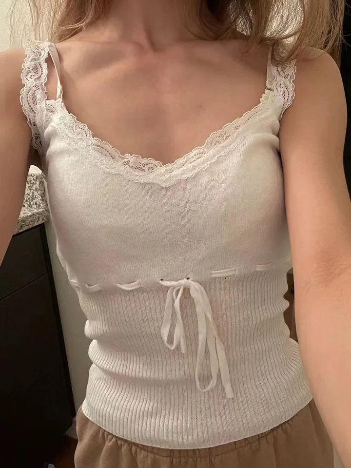 Sladké ženy biele masívne camisole 2024 módne letné dámy, čipky bez rukávov, čipky, čipky, Camis Casual Slim Slim Soft Camis