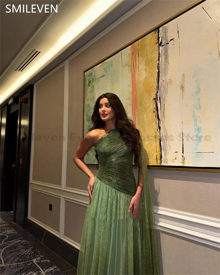 Smileven A-Line Green Luxury Prom sa oblieka 2 kusy Modeská Saudská Arábia فساتين سهرة večerná párty Darček prispôsobený 2025