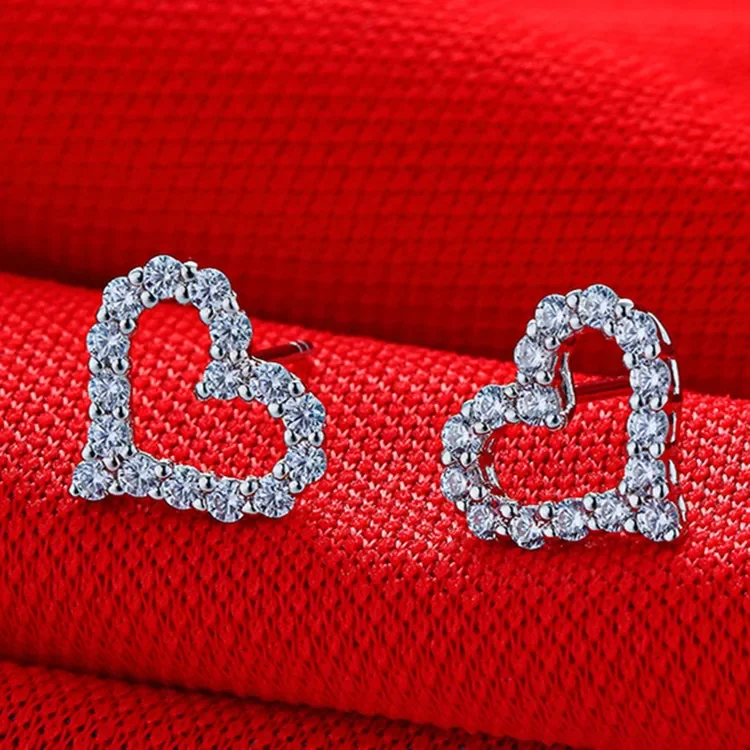 Solid 14k White Gold Stud náušnice 1ct/ kus diamantového zásnubného cvočku Love Promise Halo Ear Ear Jewelry for Lady Party