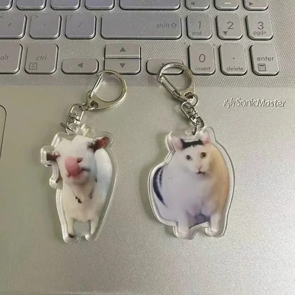 Spievať Cat Meme Keychain zmätená krava roztomilá krava mačka kričiac s labkami na hlave roztomilý darček pre veľkoobchod Keychain pre priateľku