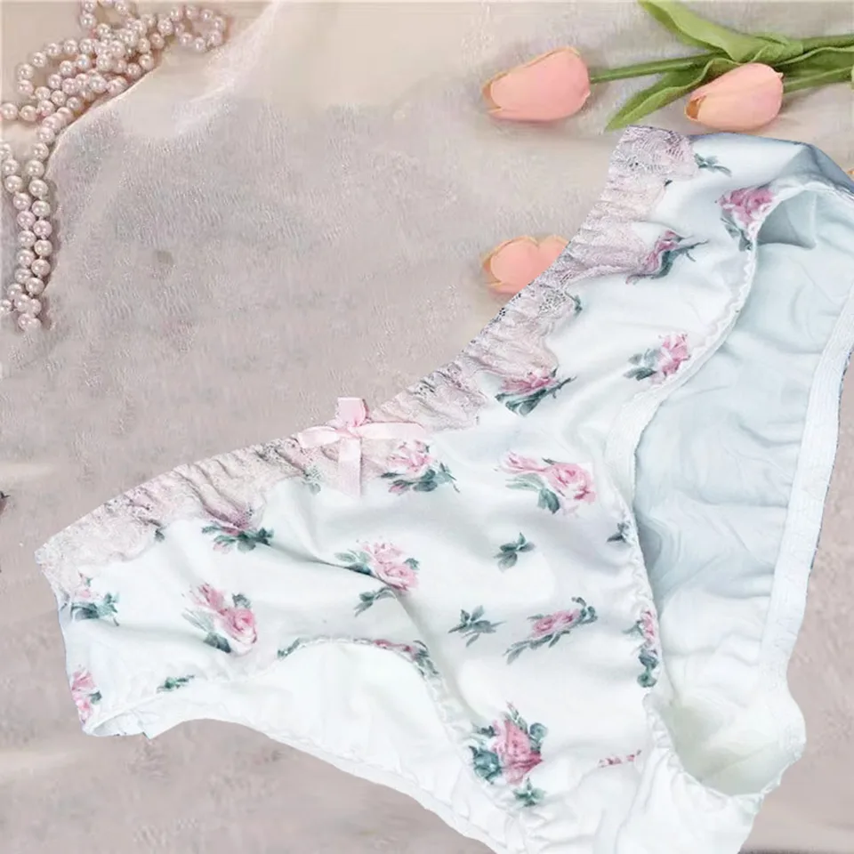 Spodná bielizeň Žena sexy čipka kvetinu tenký japonský nízky pásový trojuholník šortky dievčenské nohavičky Ženy G-Strings Režiséry Intimáty