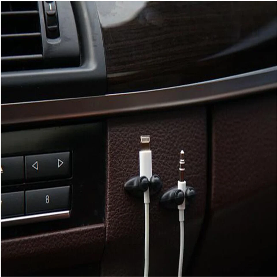 Spona na sponu na nabíjačku automobilu pre sponu kábla pre slúchadlá pre BMW F07 F10 F11 M5 Z4 E85 E89 E61 E60 E63 I8 a I3 E39