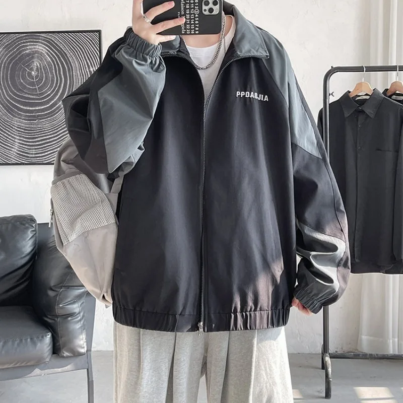 Spring Autumn Men Mendy Contras Color Patchwork zipsové bundy Y2K Student Jednoduché príležitostné príležitostné rukávy Loose Windbreaker Coats