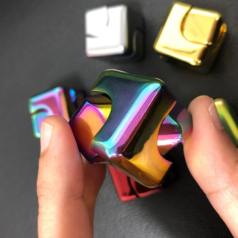 Square Magic Dice Metal Rotate Cube Fidget Spinner Darčeky pre dospelých a deti ADHD úzkosť reliéver Cool EDC Gadgets Najlepšie darčeky