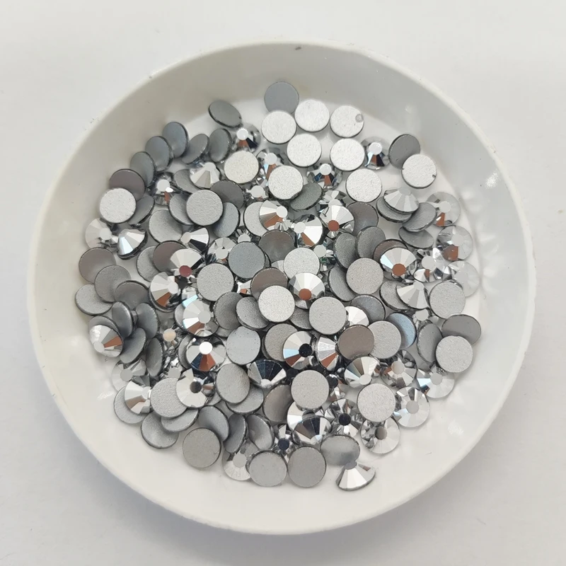 SS3-SS34 Sliver Glass Non HotFix Smienko Glitter Flatback Crystals Kamene lepidla na diamantové nechtové umenie Art Art pre nechty Deco