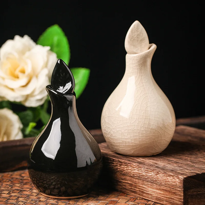 Ssenciálne olejová fľaša kozmetický salón 100 ml voňavej fľaše zdobí keramiku aromaterapeutickú kozmetickú nádobu viacfarebnú fľašu