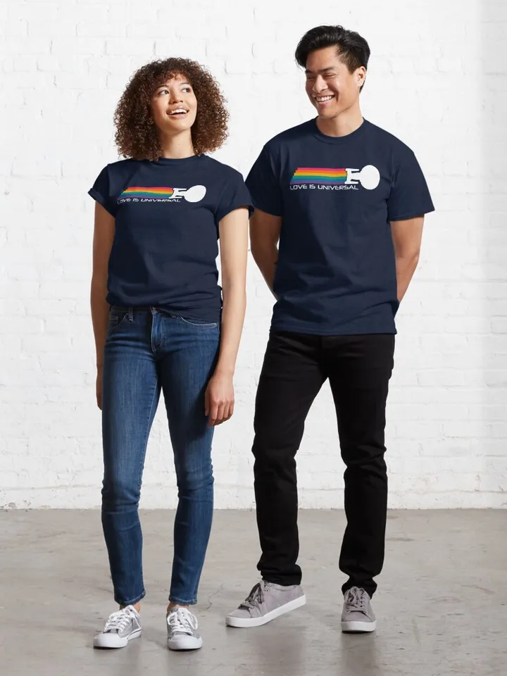 Star Trek: The Next Generation Pride Love je Universal Rainbow Ship Classic Tričko-nadmerné tričká pre odevy žien/mužov