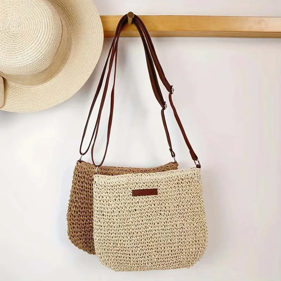 Straw pletené kabelky a kabelky Ženy béžové ramenné tašky letné dovolenky raffia tkané bočné tašky Ladies Crossbody Beach tašky