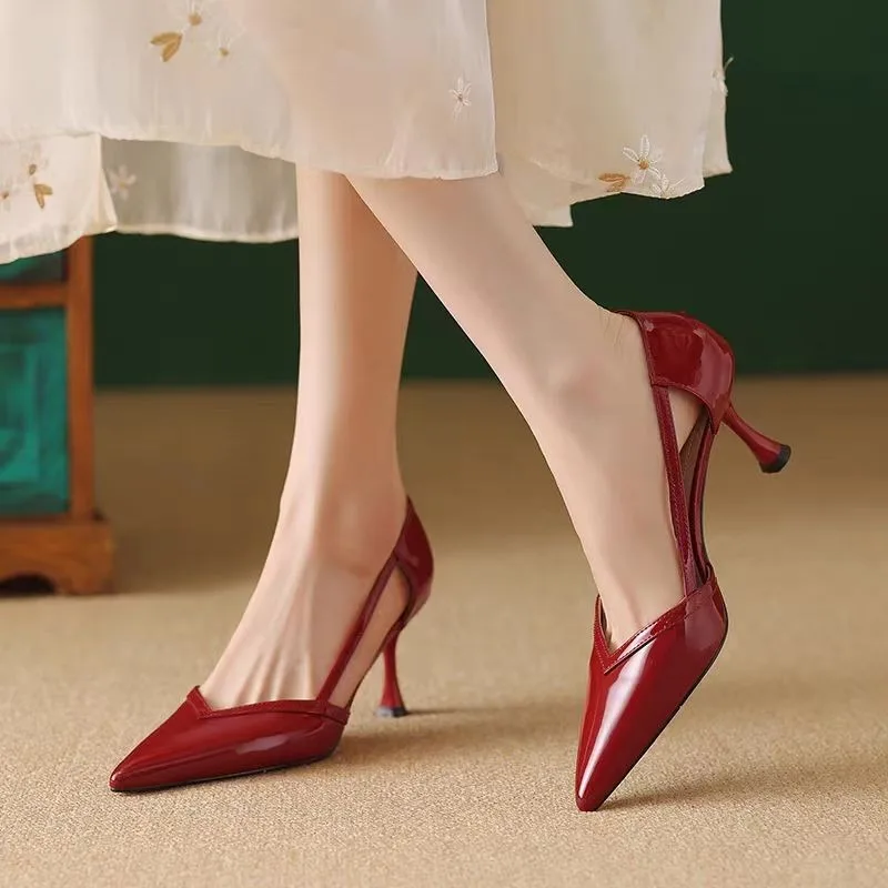 Stredná päta a kariérne sandále Slip-on Solid Shoes Female 2024 HORK PREDAJ Plytké tenké päty klasiky Dámske sandále Sandálias