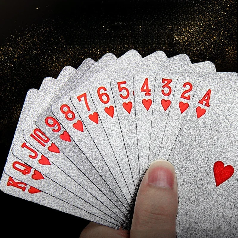 Strieborná fóliová hracie karty pokerová hra nepremokavá plastová pokerová zbierka z kolekcie Prázdniny Party Activity Chess and Card Souvenírs
