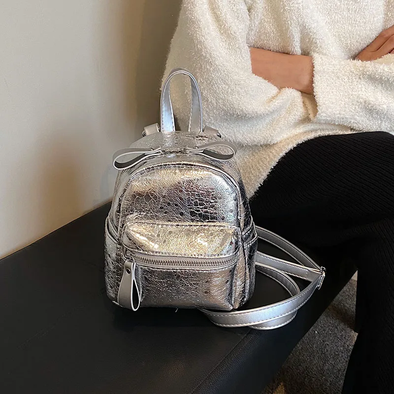 Strieborný batoh pre ženy Y2K ramená tašky módne batoh študent Packbag kawaii rucksack PU kožené kožené koreanské bookbag